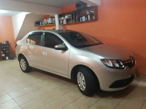 Renault Logan 2018 1.0 12v Authentique Sce 4p