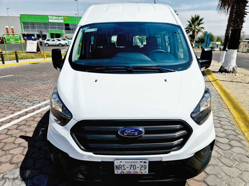 Ford Transit 2.2 Pasajeros Larga Techo Alto Custom Mt 2019