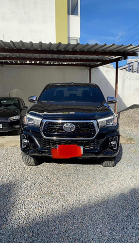 Imagem 2 de 8 de Toyota Hilux Srx
