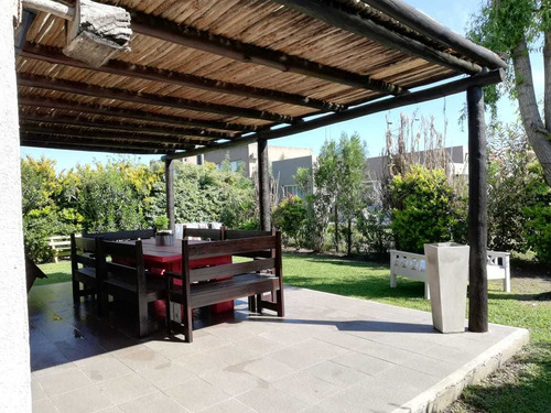 Dueño Vende La Cañada De Pilar Los Tilos