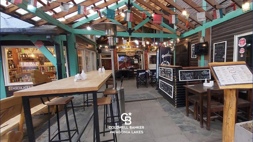 Imagen 4 de 24 de Venta Fondo De Comercio Gastronómico - En El Centro De Villa La Angostura Sobre Av. Arrayanes 66