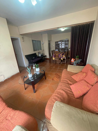 Se Vende Residencial (con Casa Habitación Incluida), Central