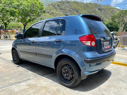 Imagen 4 de 7 de Hyundai Getz Sincronico