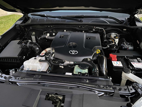 Toyota Hilux 2.8 Cd Srx 177cv 4x4 At 2019