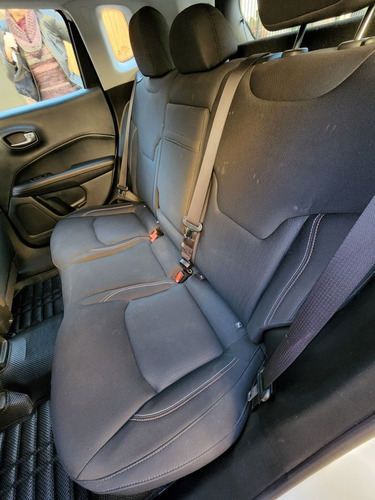 Imagen 22 de 25 de Jeep Compass 2020 2.4 Sport