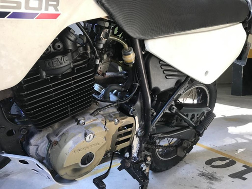 Motocicleta Honda Xlx350r Ano 90