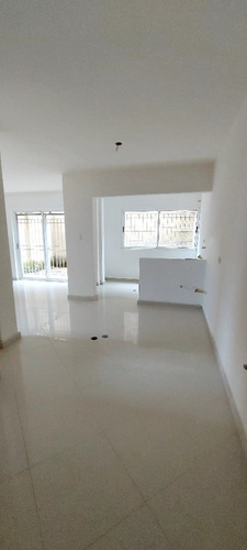 Town House En Conjunto Residencial Altos Del Rincón (k.a)