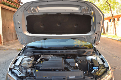 Volkswagen Polo Comfort Plus At