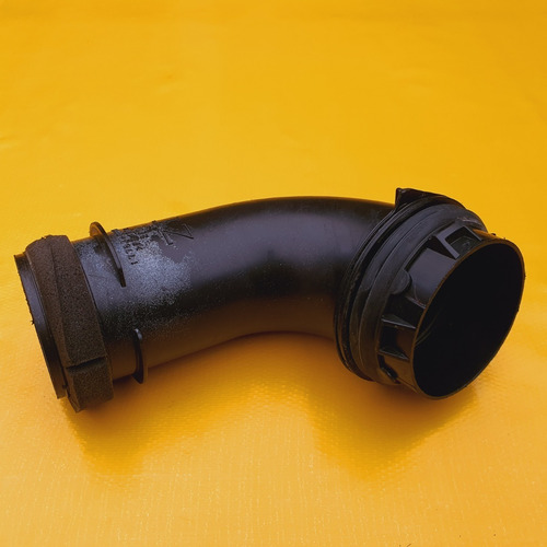 Manguera Corta Caja Filtro De Aire Chr 2018 Base Original (Usado)