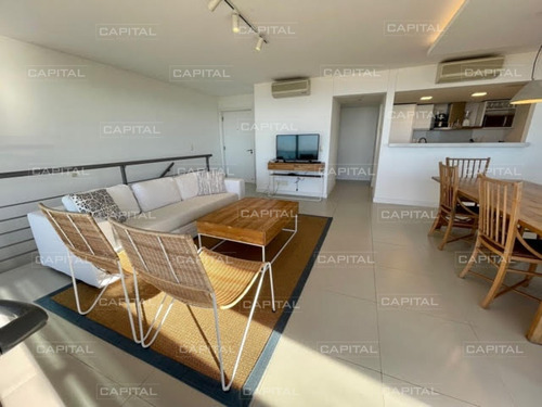 Oportunidad Apartamento En Venta De Dos Dormitorios Con Jardín De Uso Exclusivo En Punta Ballena- Ref: 31068