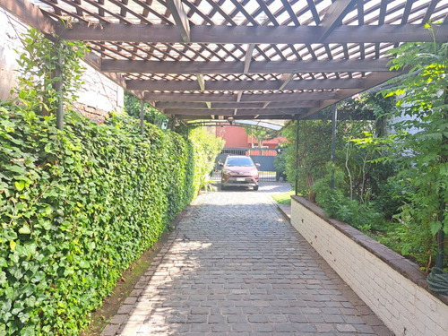 Casa Antigua No 5d 3b 6e 1bd Metro Manquehue - Las Condes