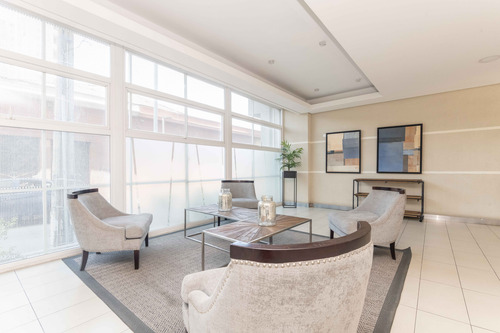 Edificio Av. Sta. Rosa (1 Est. 1 Bod.) Vista Suroriente Pis