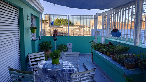 Casa En San Nicolas De Los Arroyos