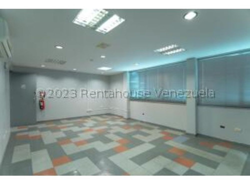 Imagen 4 de 30 de #23-28704 Hermoso Edificio Para Uso Comercial O De Empresa, En Los Ruices
