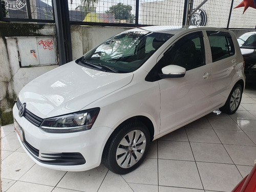 Imagem 21 de 21 de Fox 1.0 2015 60.000km Completo Unico Dono