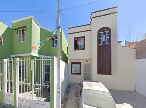 Venta De Casa En Mazatlan Sinaloa. Col. Jacarandas