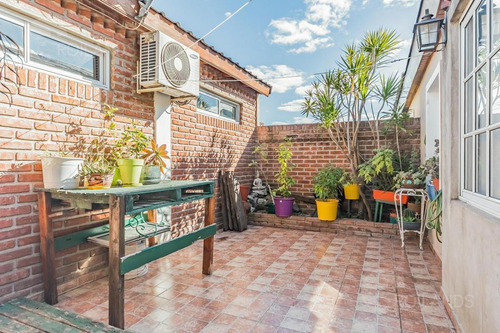 Venta Casa 5 Ambientes Con Parrilla En Barrio Altos De Podesta, Pablo Podesta