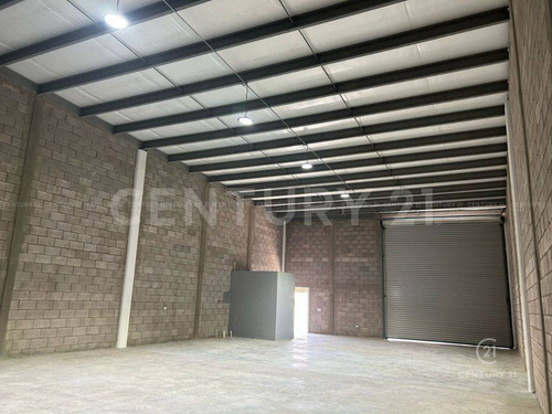 Bodega En Renta En Col. Valle De Chihuahua, Chihuahua, Chih.