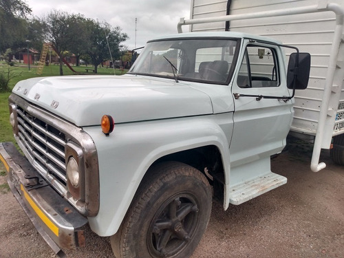 Ford F7000