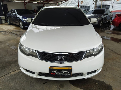 Kia Cerato Forte 2011 1.6 Hb Mecanico 1.6 2ab Abs
