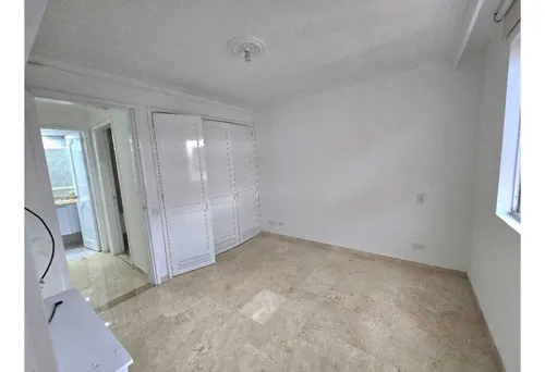 Gran Oportunidad En El Corazón De Laureles Cerca A Todo