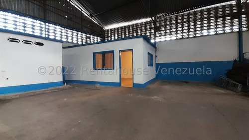Imagen 5 de 13 de Galpon En Venta En La Av Principal De Palo Negro Db 23-9544