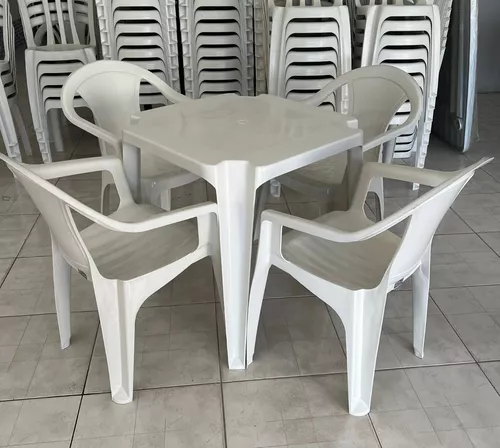 Conjunto de Mesa com Cadeiras Poltrona Plástico Kit 1 Jogo