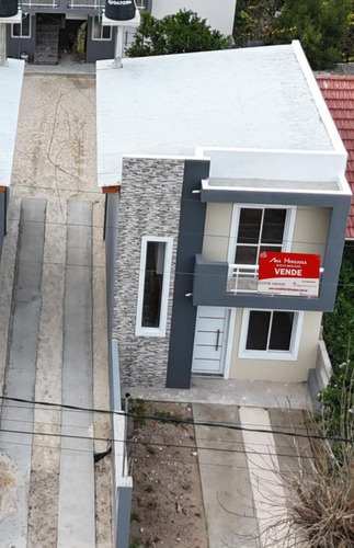 Dúplex 3 Ambientes Venta Calle 3 E 75 Y 76 Mar Del Tuyu .3 Cuadras De La Playa