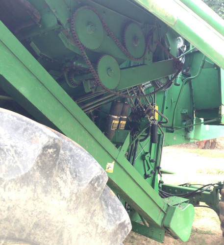 Cosechadora John Deere 9500 Con Cabezal De Maiz Y Sorgo