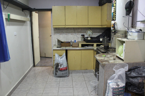 Imagen 18 de 19 de Casa Multifamiliar Sobre Importante Lote De 8.66 X 37m, 5 Ambientes Con Garage Y Fondo Libre De 17m