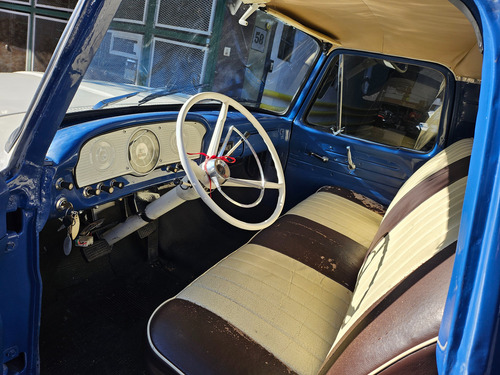 F-100 V8