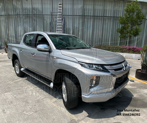 Mitsubishi L200 2.4 Cabina Doble 4x2 Mt