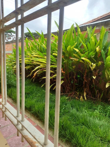 Imagen 11 de 13 de Noreida Delgado +58 414-1431887 / Casa En Venta Valle De Oro De San Diego, Edo Carabobo.
