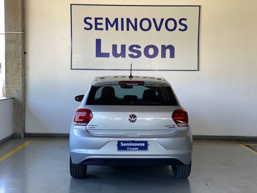 Imagem 4 de 15 de Volkswagen Polo Highline 200 Tsi