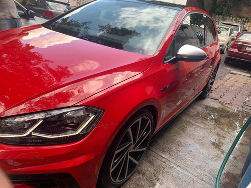 Imagen 1 de 9 de Volkswagen Golf Golf R