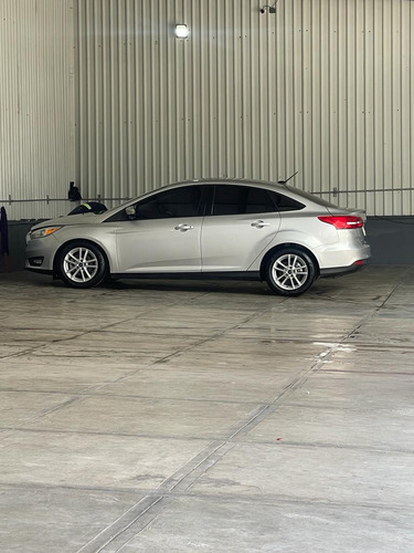 Ford Focus 2.0 Se At