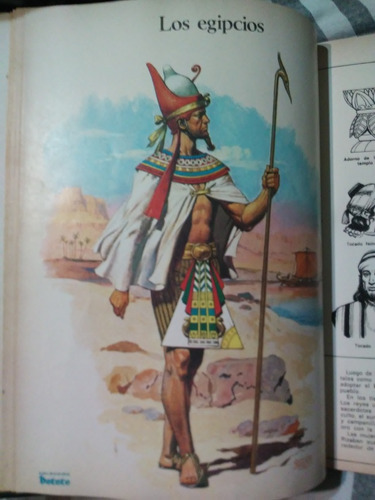 Historia Del Traje. 99 Láminas Encuadernadas. J. L. Salinas. (Usado)