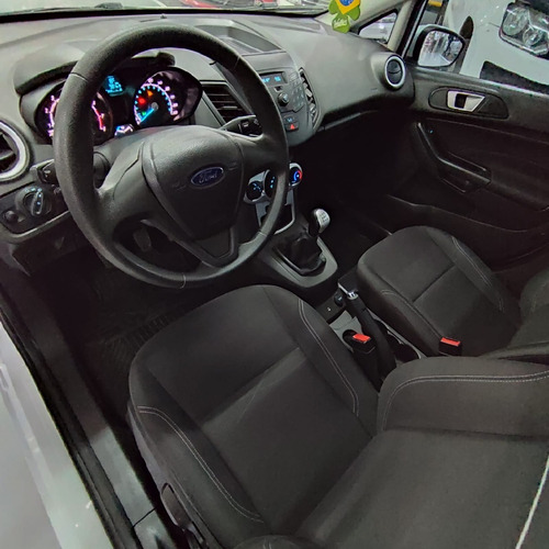 Imagen 8 de 10 de Ford Fiesta Kd 1.6 S 5p