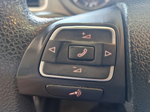 Volkswagen Fox 1.0 MI 8V FLEX 4P MANUAL