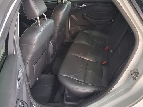 Ford Focus Sedan Titanium 2.0 PowerShift
