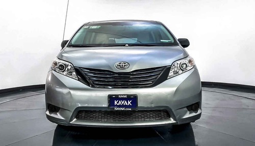 Imagen 3 de 15 de 31572 - Toyota Sienna 2014 Con Garantía At