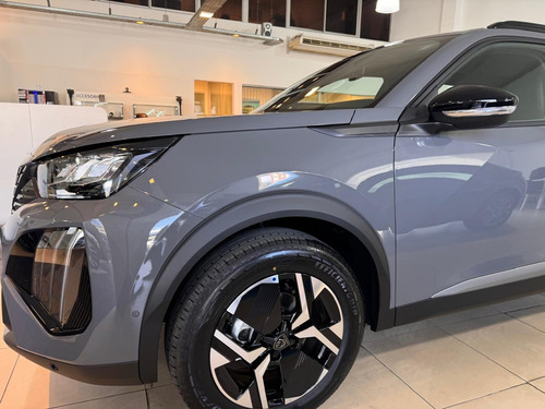 Peugeot 2008 1.0T Allure