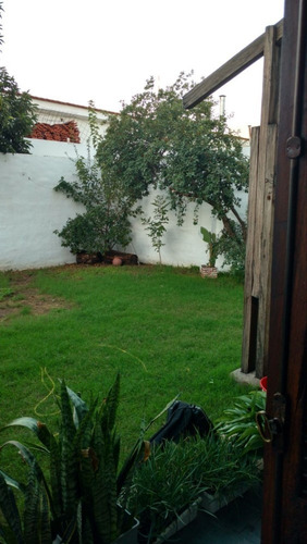Vendo Casa 3 Dorm. B° Cerro De Las Rosas.
