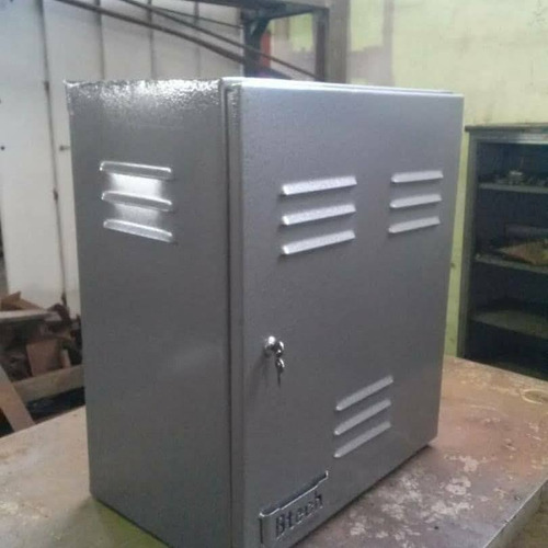 Imagen 3 de 8 de Caja Rack Dvr Data Fabricante A Medida Nema