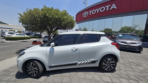 Suzuki Swift 5p Boosterjet L3/1.0/T Aut