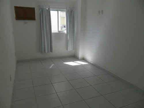 Imagem 5 de 9 de Aluguel Apartamento Campos Dos Goytacazes Brasil - 447-a