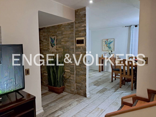 Arriendo Casa En Oficina Petronila