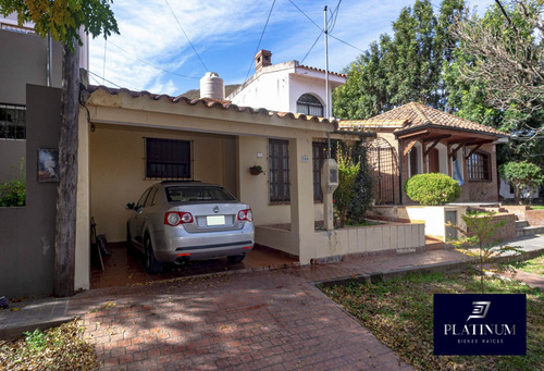 Imagen 30 de 30 de Venta Casa Sobre Av El Golf Tres Cerritos