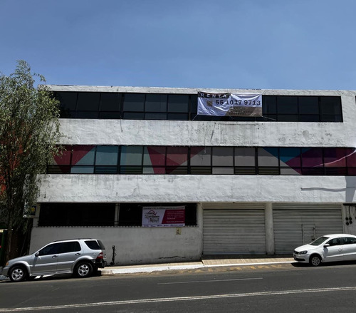 Edificio En Renta En Castorena