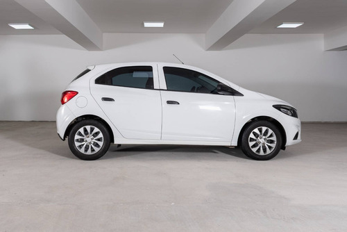 Imagen 6 de 15 de Chevrolet 2017 Onix 1.4 Lt L/17